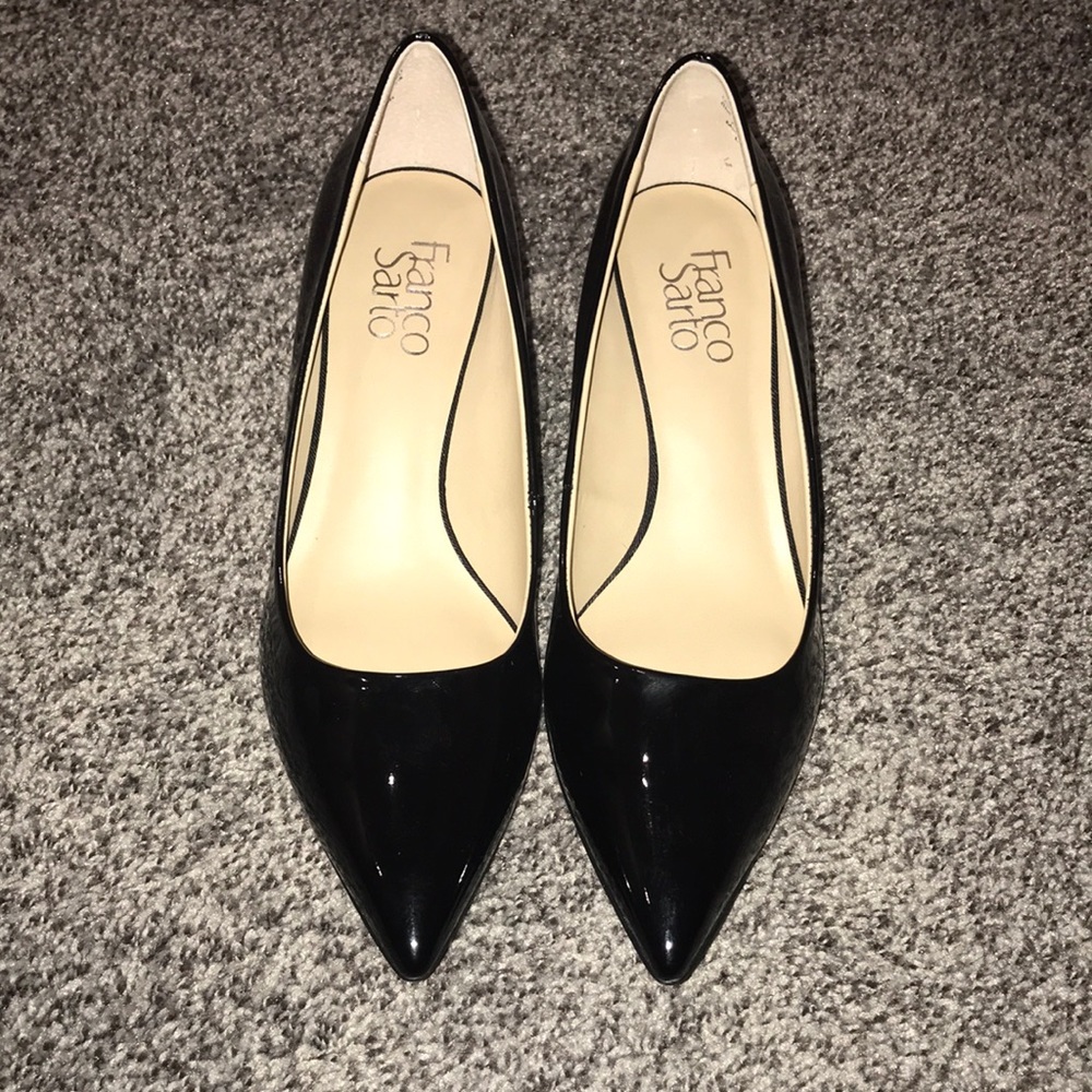 Size 8 Franco Sarto black patent leather 2” heels